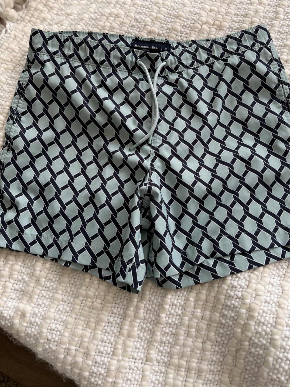 Abercrombie & Fitch Mens Pull-On Swim  Trunks size XS 5 inch